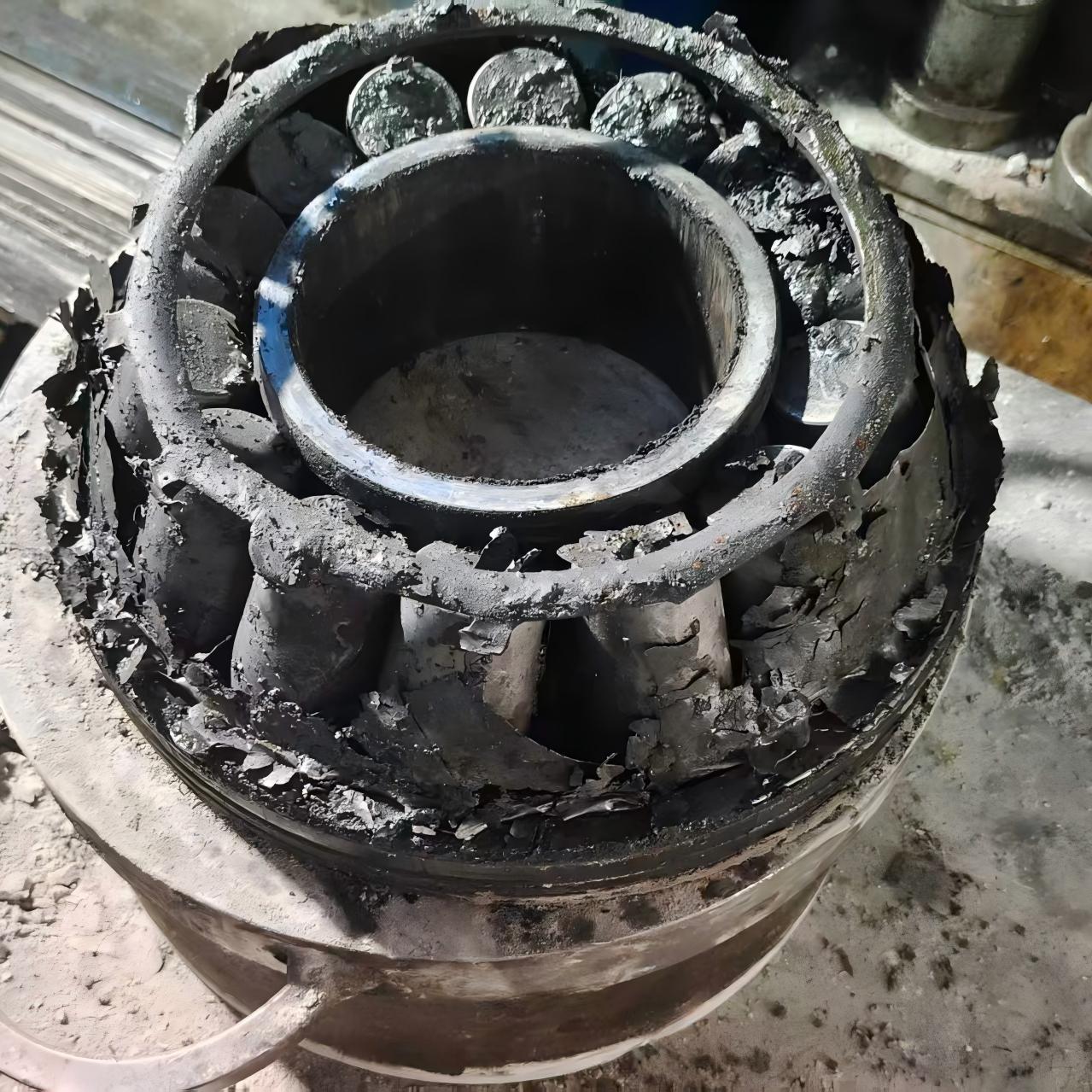 bearing failure.jpg bearing failure.jpg